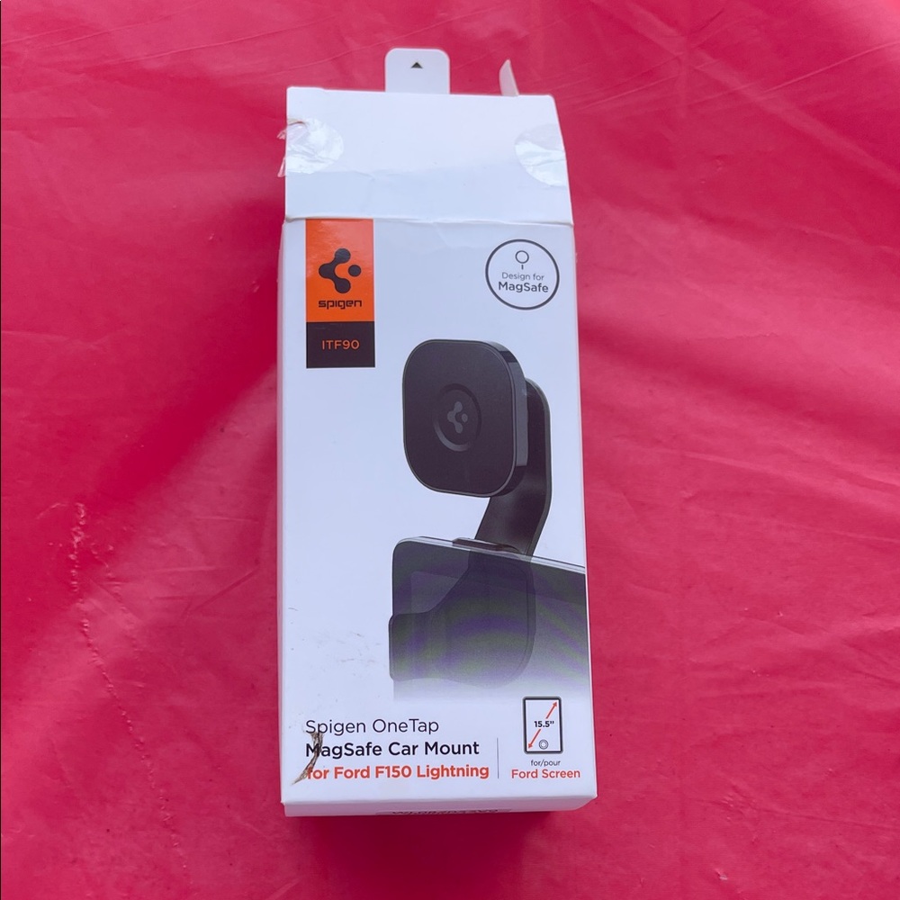 Spigen OneTap MagSafe Car Mount - Black
